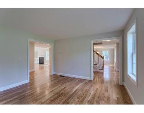 57 Chapman St, Dunstable, MA 01827 photo 5
