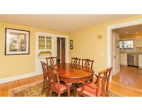 8 Framar Rd, Wellesley, MA 02481 photo 7