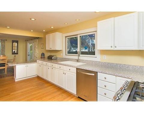 8 Framar Rd, Wellesley, MA 02481 photo 8