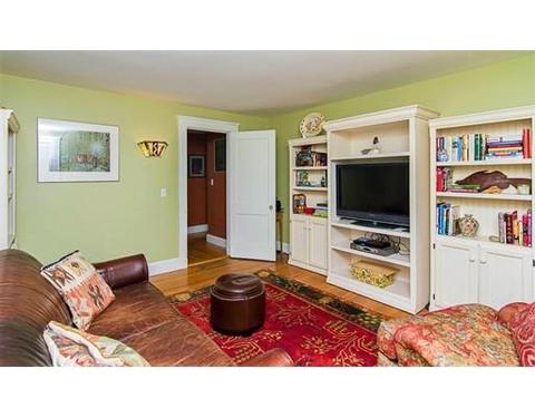 8 Framar Rd, Wellesley, MA 02481 photo 16