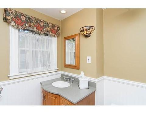 8 Framar Rd, Wellesley, MA 02481 photo 15