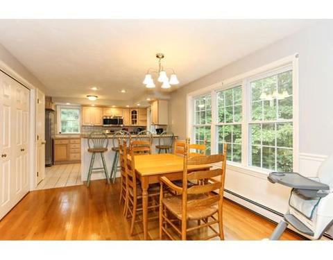19 Maple St, Mashpee, MA 02649 photo 8