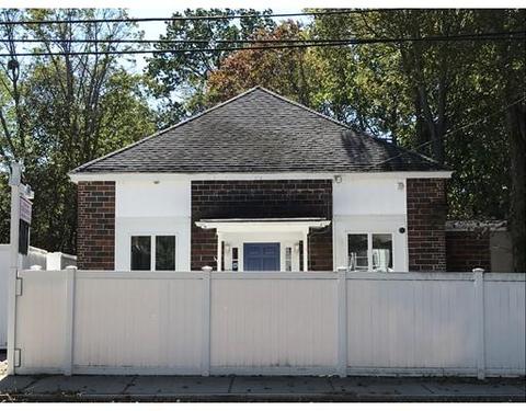 174 Lowell St, Reading, MA 01867 photo 1