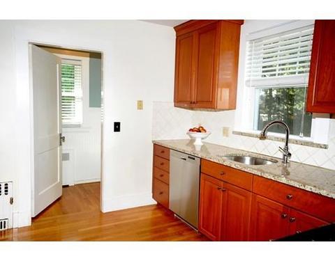 533 Chestnut St, Needham, MA 02492 photo 10