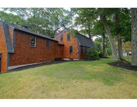 144 Ledgewood Rd, Dedham, MA 02026 photo 2