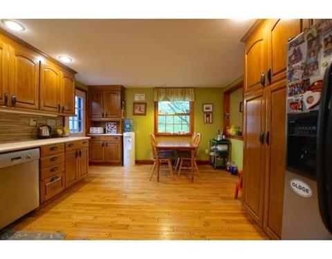 144 Ledgewood Rd, Dedham, MA 02026 photo 7