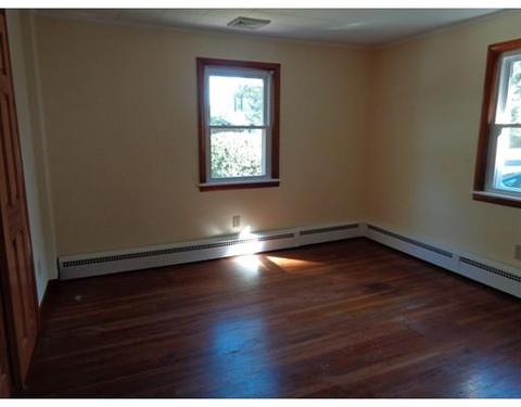 6 Fourth Ave, Dudley, MA 01571 photo 10