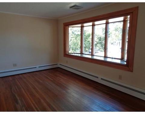 6 Fourth Ave, Dudley, MA 01571 photo 5