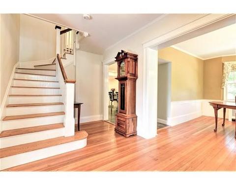 743 Webster St, Needham, MA 02492 photo 2