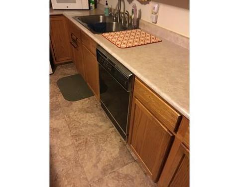 73 Howes St, Springfield, MA 01118 photo 16