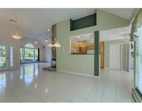 18 Stevens Rd, Pelham, NH 03076 photo 16