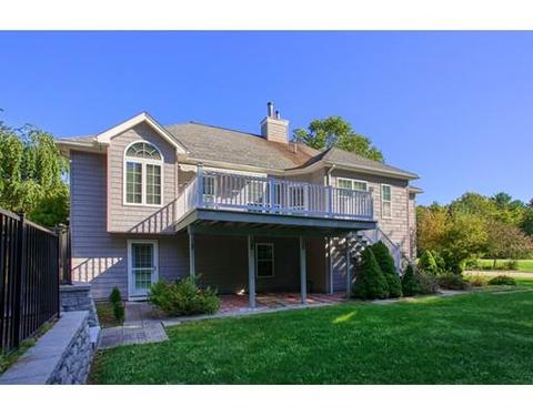 18 Stevens Rd, Pelham, NH 03076 photo 6