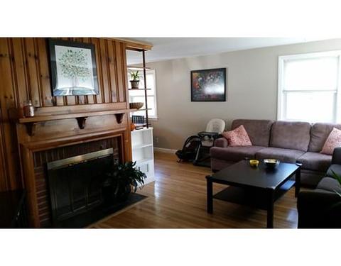 93 Edgewater Dr, Framingham, MA 01702 photo 9
