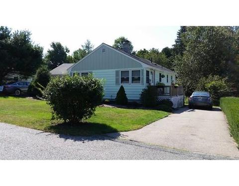 93 Edgewater Dr, Framingham, MA 01702 photo 2
