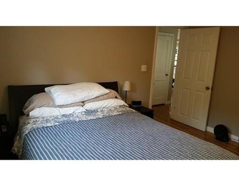 93 Edgewater Dr, Framingham, MA 01702 photo 13