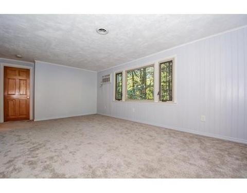 19 W Point Rd, Webster, MA 01570 photo 13
