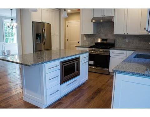 2 Stymast Dr, Mendon, MA 01756 photo 2