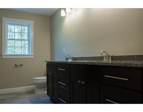 2 Stymast Dr, Mendon, MA 01756 photo 4