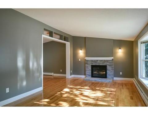 71 Bow St, Saugus, MA 01906 photo 3