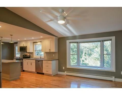 71 Bow St, Saugus, MA 01906 photo 4