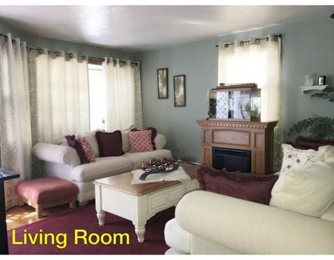 91 Lumae St, Springfield, MA 01119 photo 5