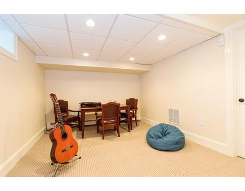 30 Cornell Rd, Wellesley, MA 02482 photo 26