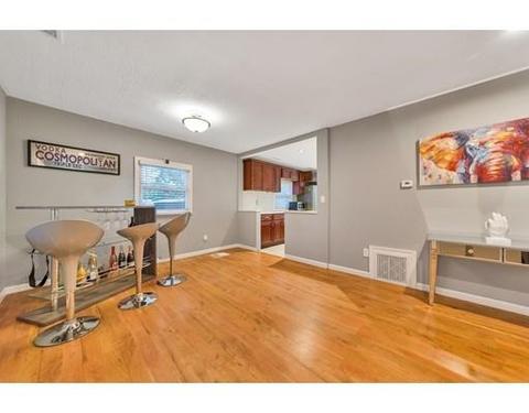 33 Cuff Ave, Springfield, MA 01104 photo 7