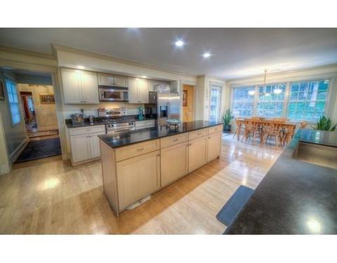 6 Willow St, Dover, MA 02030 photo 3
