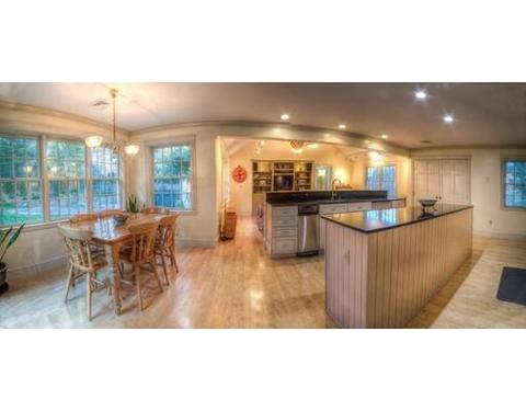 6 Willow St, Dover, MA 02030 photo 2