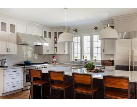 150 Tudor Rd, Needham, MA 02492 photo 2