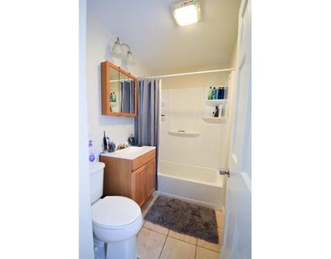 30 Thornton St, Springfield, MA 01104 photo 6
