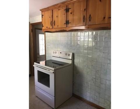 223 Drexel St, Springfield, MA 01104 photo 5