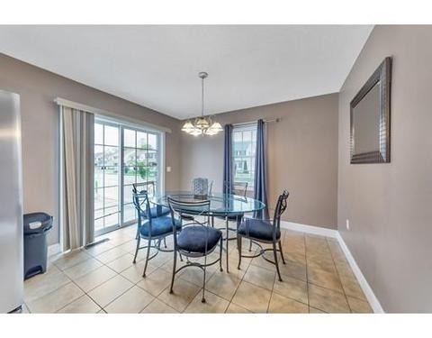339 Naismith St, Springfield, MA 01104 photo 5
