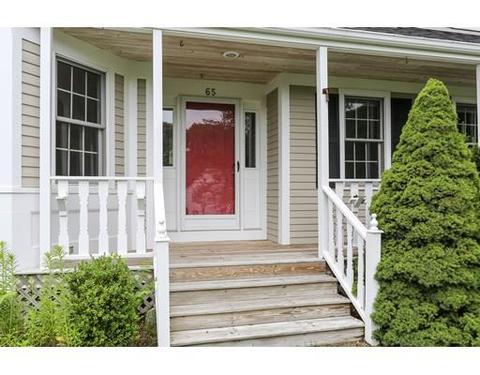 65 Trinity Pl, Barnstable, MA 02632 photo 2