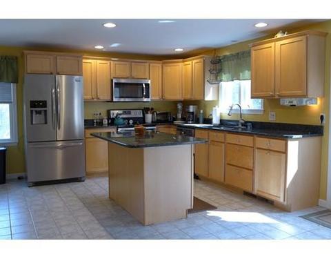 14 Johnathan Pass, Dudley, MA 01571 photo 5
