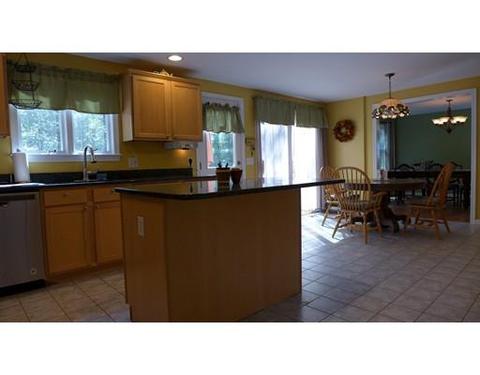 14 Johnathan Pass, Dudley, MA 01571 photo 6