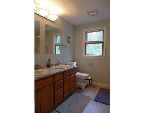 14 Johnathan Pass, Dudley, MA 01571 photo 18