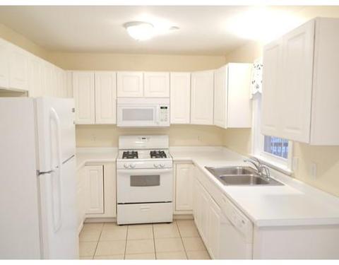 5239 N Main St # 15, Fall River, MA 02720 photo 5