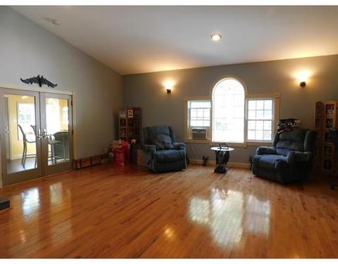 125 Narrow Ln, Phillipston, MA 01331 photo 9