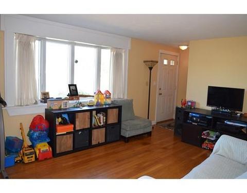 32 Rita St, Springfield, MA 01118 photo 5