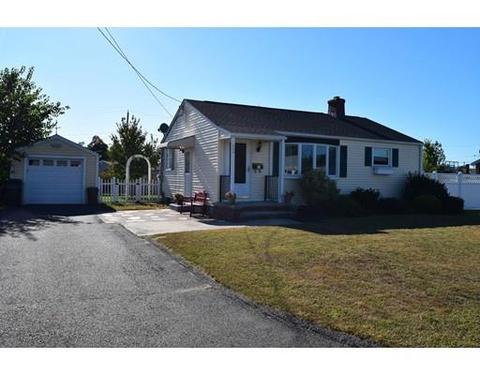 32 Rita St, Springfield, MA 01118 photo 2
