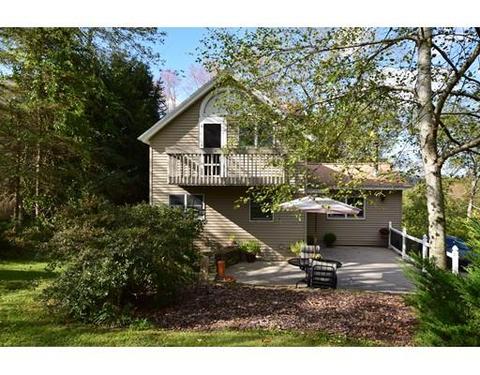 53 Santos Rd, Warren, MA 01083 photo 1