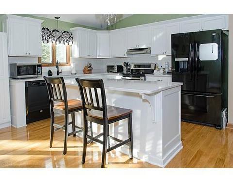 11 Michael Ln, Dudley, MA 01571 photo 4