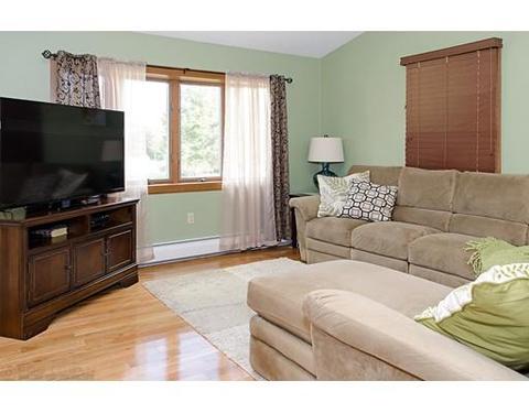 11 Michael Ln, Dudley, MA 01571 photo 5