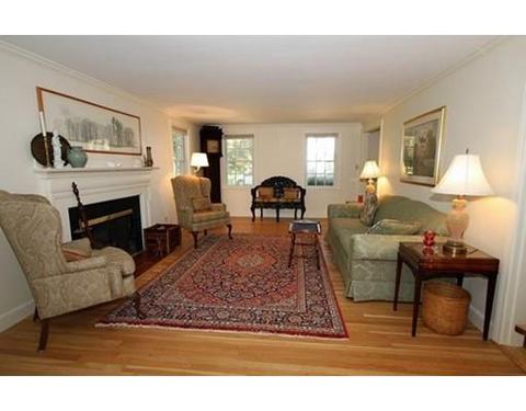 6 Garrison Rd, Wellesley, MA 02482 photo 5