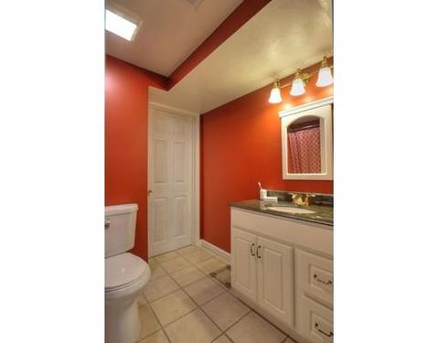 17 Parkwood Dr, Wareham, MA 02571 photo 15