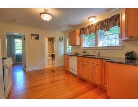 17 Parkwood Dr, Wareham, MA 02571 photo 10