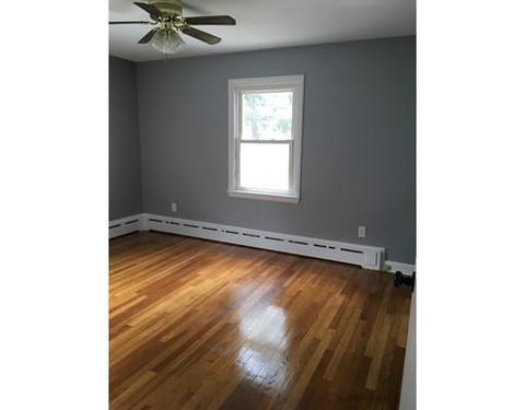 16 Hutton St, Fall River, MA 02720 photo 12