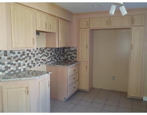 16 Hutton St, Fall River, MA 02720 photo 10