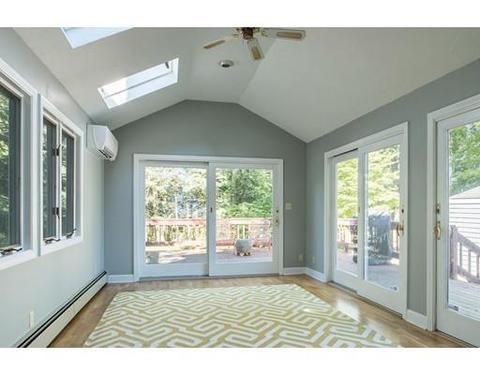 935 Webster St, Needham, MA 02492 photo 9